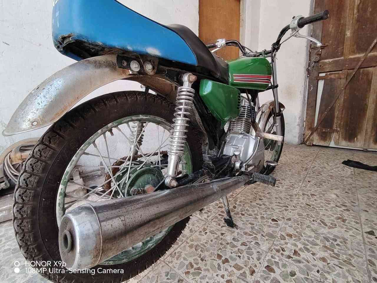 دراجة للبيع ***********
