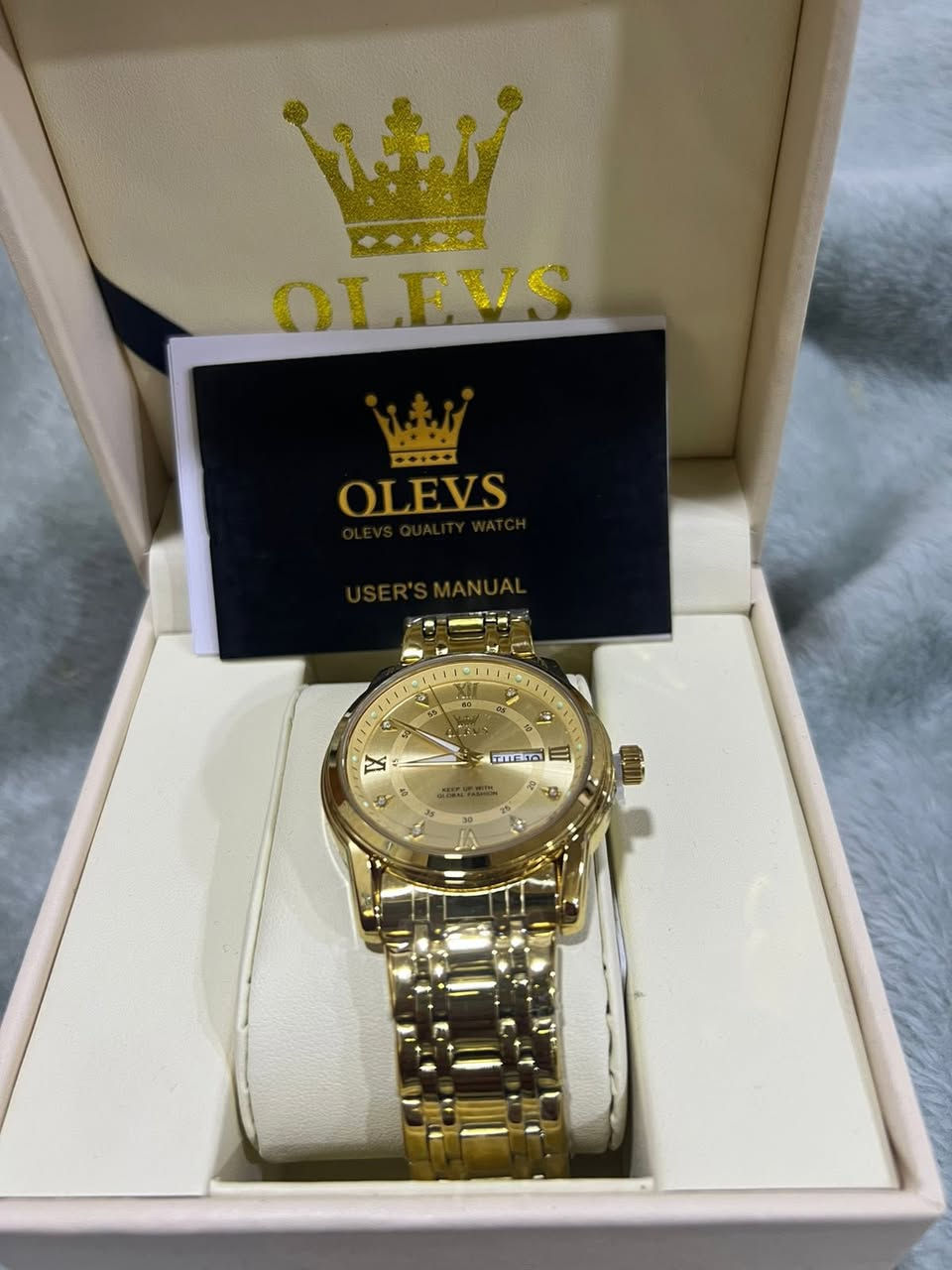 ساعة ماركة OLEVS
للبيع ساعة ماركة OLEVS أصلية ✨

لون ذهبي أنيق  مقاوم للصدأ

جديدة مع العلبة والكتيب

ساعة فخمة مناسبة للاستخدام اليومي والهدايا 🎁 

السعر 30 الف


**إذا كنت صاحب هذا الإعلان وتريد حذفه لأي سبب، رجاءا أرسل رسالة إلى الدعم الفني**