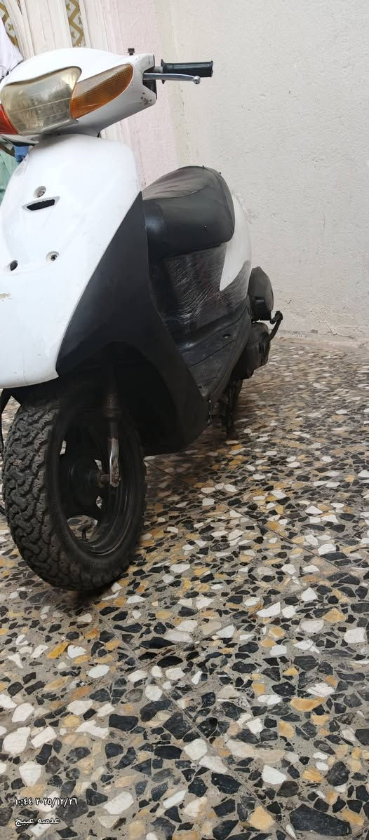 سلام عليكم
ذبانه للبيع. رياضي مجفت.  ما عوزه شي كلجات جدد سلف جديد باتري جديد تايرات جدد كهربائيات جدد السعر300 وبيه مجال اتصال*********** موجود وات ساب
