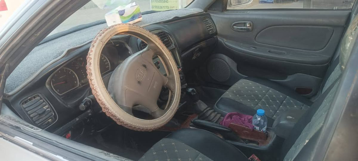 كيا لتيمة مديل 2001 رقم بابل ورعيها بابل ومحركها جديد وكير عادي كهرباياتها كله شغله وحدادية نص عمر وسنويتها 29 والبدي شوف عين وسياره كابريته وكير عادي للبيع او مراوس حسب القناعه ملاحضه واذا مراوس ميخالف بس كون سنويتها مامنتيها وسياره مكانه بصره ناحية السيبه لستفسار رقمي ***********
