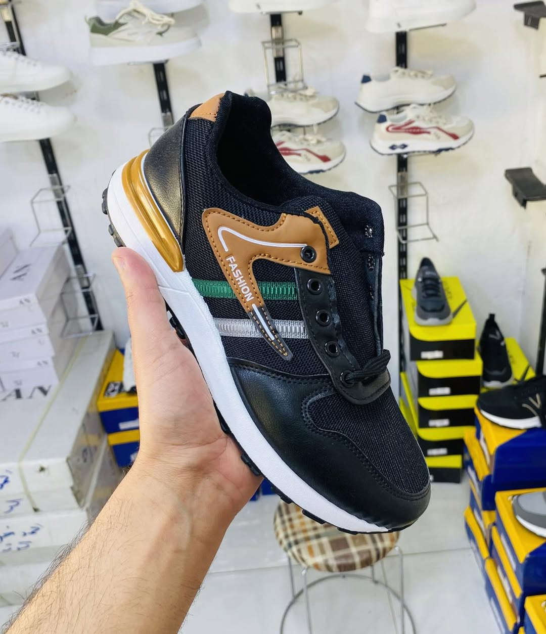 اللهم صل على محمد وال محمد 

حذاء رجالي شبابي كوالتي عالي وخفيفة جدا

السعر10الاف فقط 

القياسات 40 41 42 43 44 45

توصيل داخل الكوت الفين دينار

اقضية جميع المحافظات 5 الاف

للحجز مراسله البيج او الاتصال

*********** احمد 

*********** واتساب

العنوان كوت داموك ال150 مقابل حديقة السيسبان

الفرع الاول تنزيلات احمد للالبسة الرجاليه والشبابيه بسعر الشورجة

الفرع الثاني تنزيلات احمد للاحذية بسعر الشورجة

الفرع الثالث تنزيلات احمد للالبسة النسائية بسعر الشورجة
