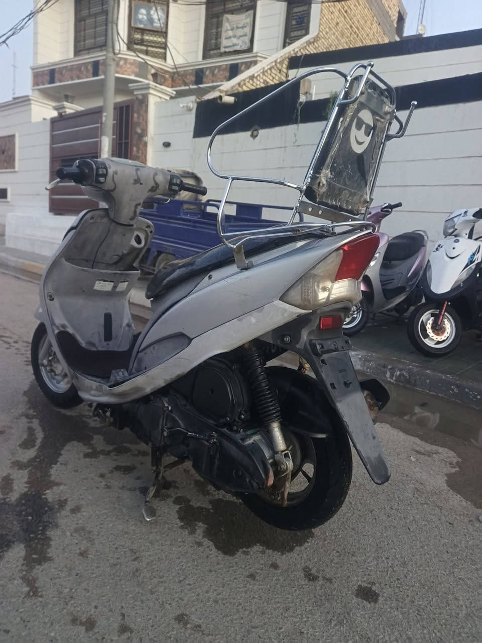 سلام عليكم دراجه ماكس منغولي للبيع دراجه مفتوحه بس مرا وحده مدل بيه ولفات وعوزه جوزه دراجه ما بيه بعد اي نقص مكاني ديوانيه حي العسكري صدر رابع قرب جامع زين العابدين اي ستفسار رقم ***********

