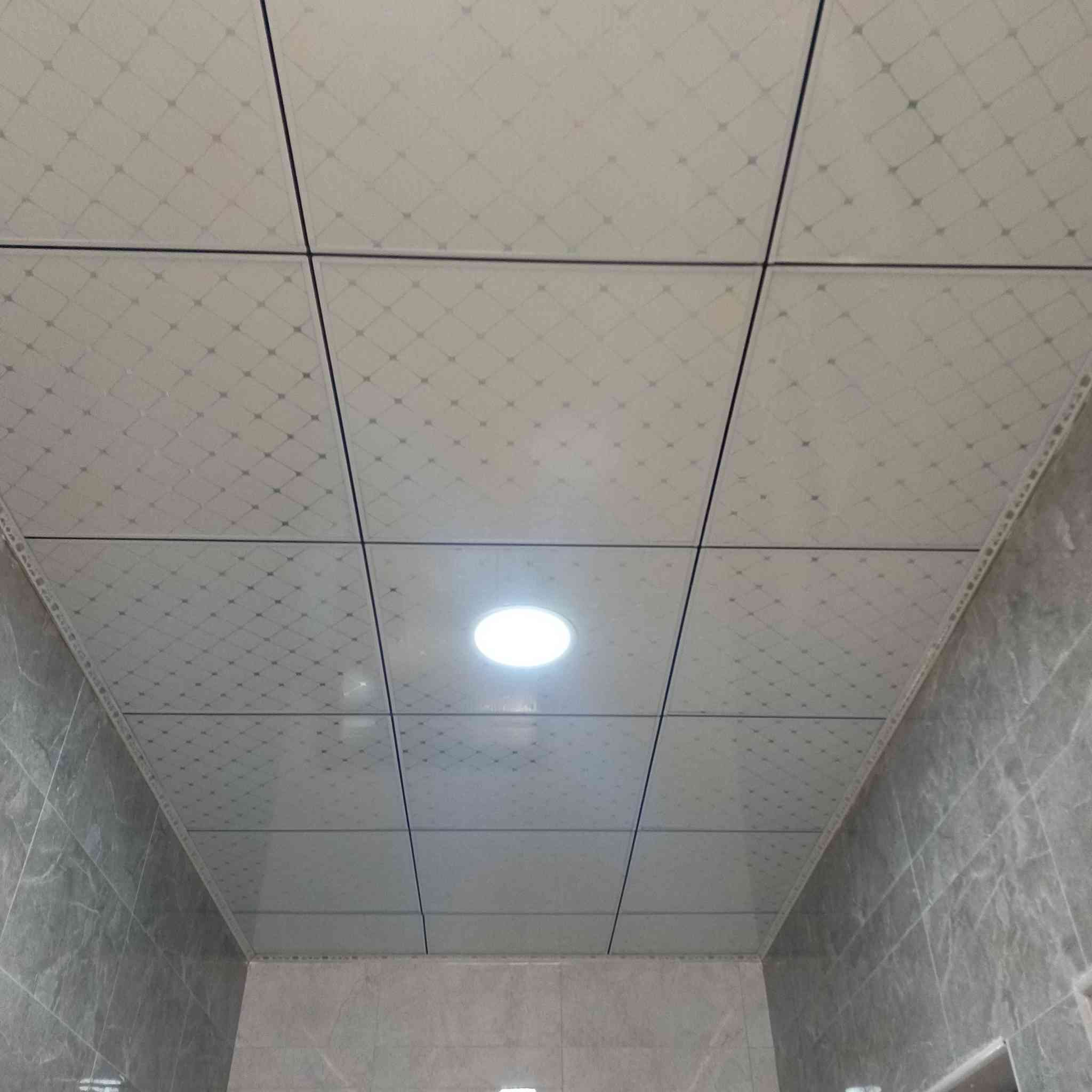 الحمدلله
تم إنهاء عمل سقوف ثانوية لأحد الزبائن في كربلاء 
بسعر مناسب وبوقت قياسي 
للاستفسار ***********
نيو ديز للديكورات والاصباغ New days 
هذا البيج مالتنه وبالخدمة 👆
