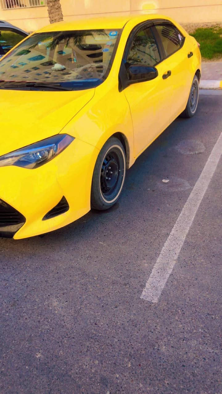 السلام عليكم  
سياره للبيع كورلا امريكي 
موديل 18 
حادث خفيف توجد صور الحادث 
اي استفسار الاتصال على الرقم مكلفه بالنشر 
***********
