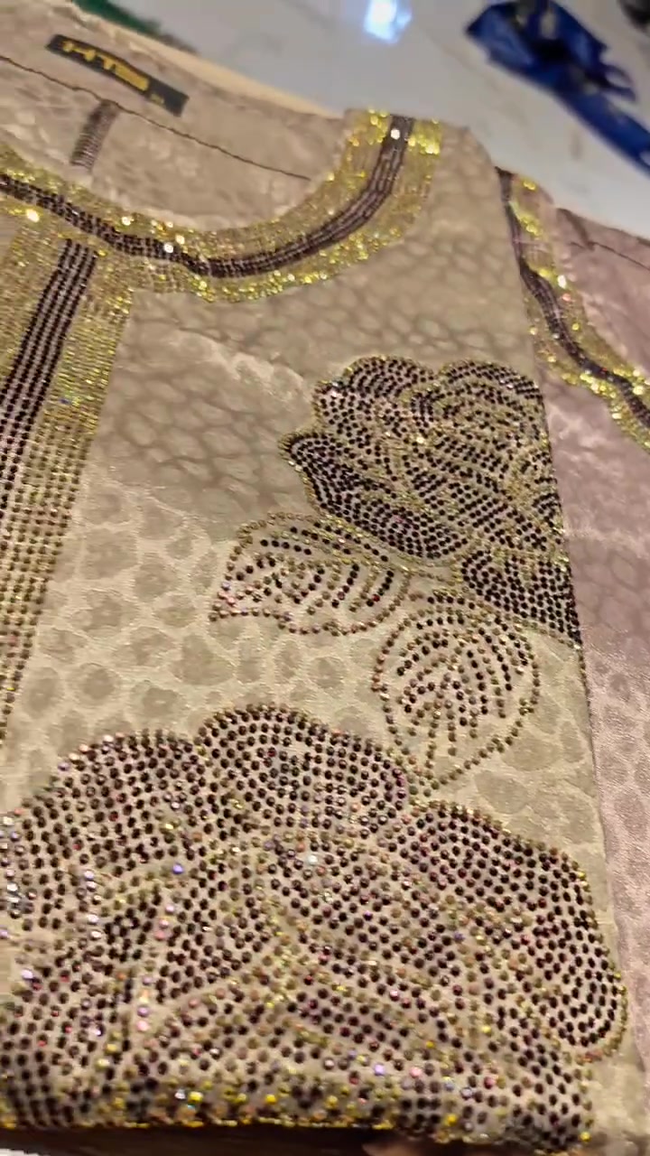 دراعة الخامة حرير جاكار ✨ 

ستراس دي ام سي رويال ✨

دبل كلوش حزام ظهر 🔥 

القياسات/L XL XXL 

اقل طلب درزن
https://t.me/Al199306011981FF


**إذا كنت صاحب هذا الإعلان وتريد حذفه لأي سبب، رجاءا أرسل رسالة إلى الدعم الفني**