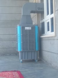 مبردات • حجم كبير وصغير • مستخدمات شهرين