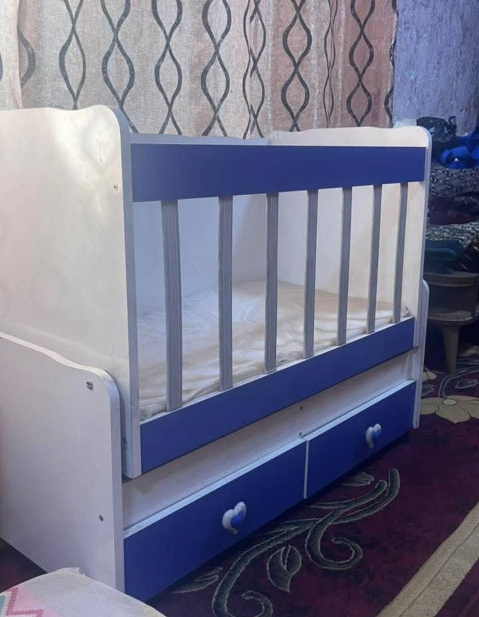 العنوان الكرادة الشرقية ***********
