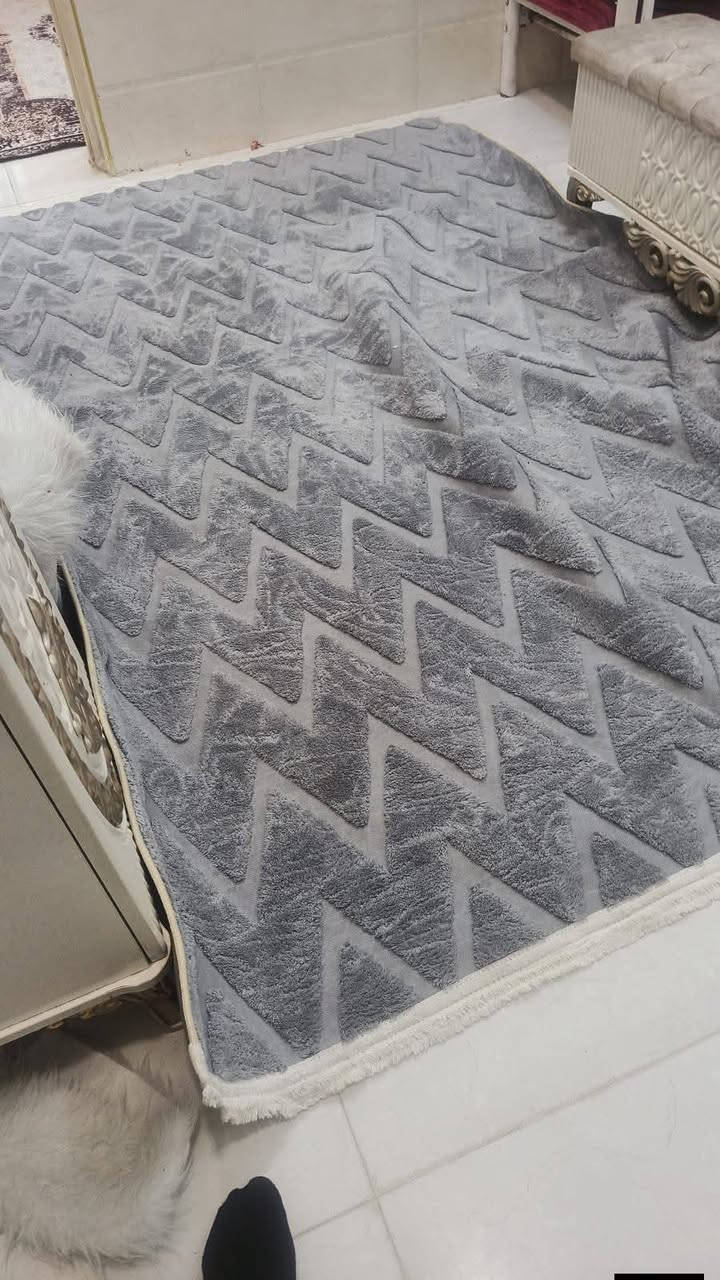 موكيت بوهيمي  للبيع  قياس 2x3سعره 25 مع التوصيل الشراي هذا رقمي*********** مكاني الحسينيه مال راشدية
