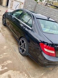 مرسيدس C300 • ٢٠١٢ • ٦ سلندر