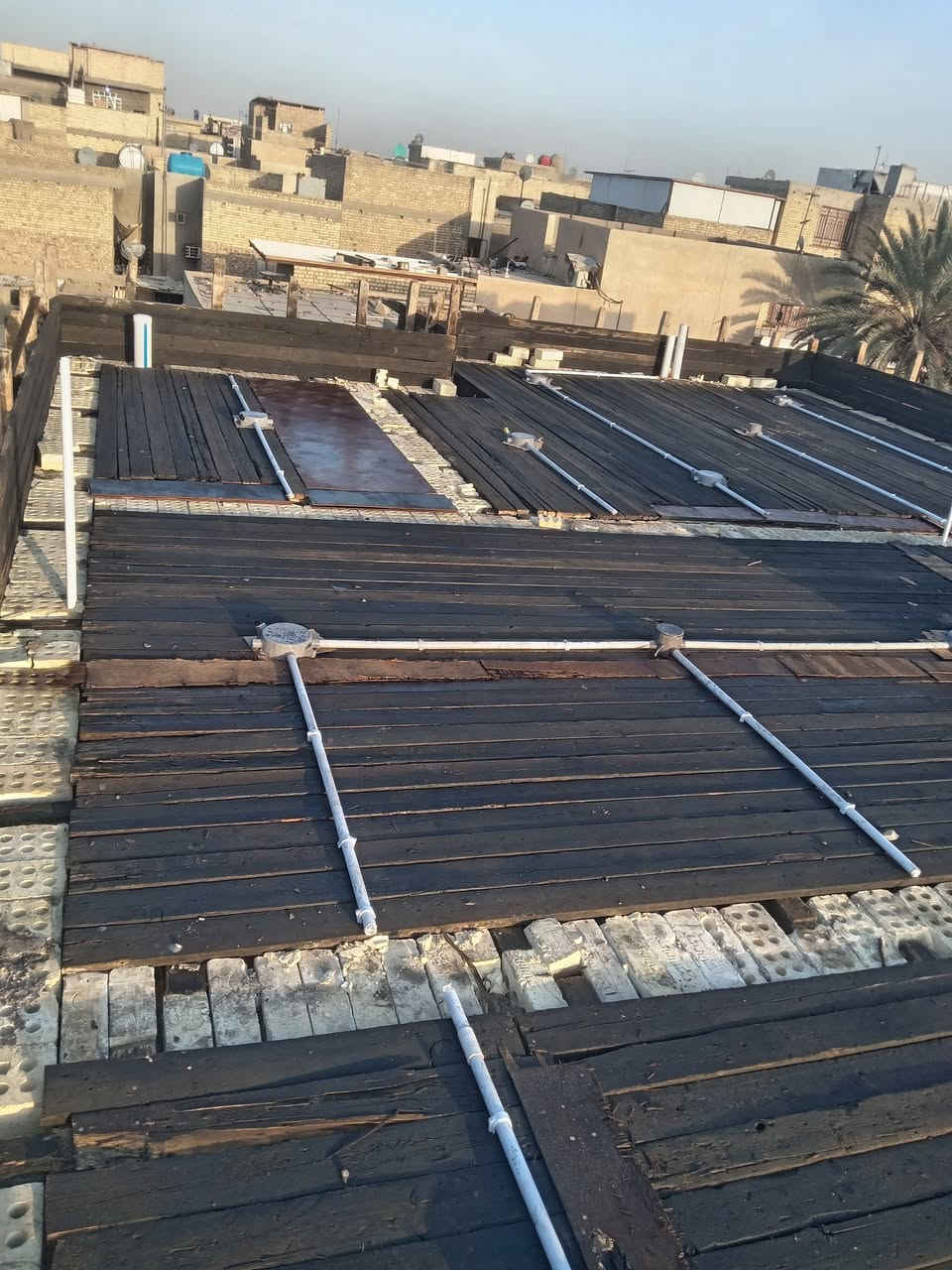 انا نجار قالب متفرق حاليا هذا رقمي ***********
