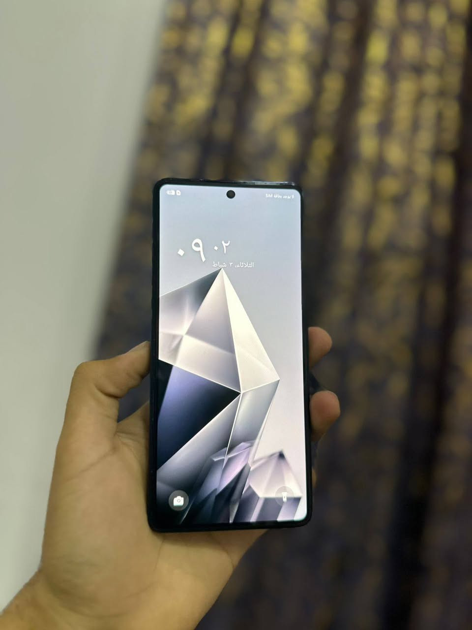 سلام عليكم نوت اربعين العادي 5G نضيف بي فقط كم شخط ذاكره 256 كلشي ما مبدل بي تجي تفحص وتاخذ ما عجبك عوفه مكاني بغداد الشعله هاذ رقمي بي واتساب اي استفسار هناك *********** و سعره 170 وبي مجال
