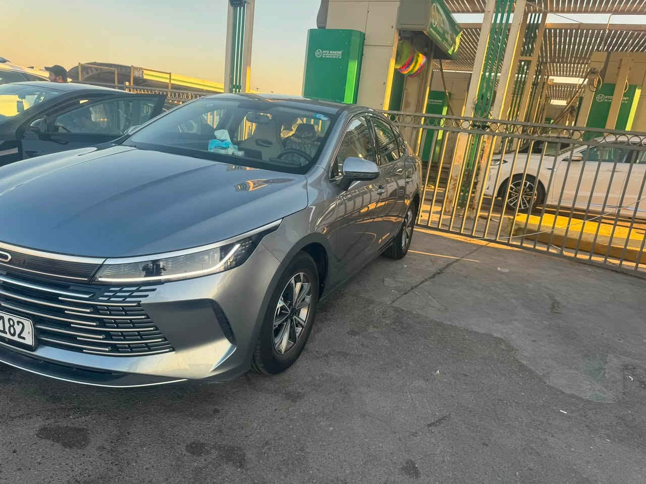 السلام عليكم
BYD DESTROYER 2025 

للبيع 

مواصفاتهة معروفة 

ماشية 12,000 km 

بيها شخط بالجاملغ الخلفي عكس السائق موضح بالصور

بأسمي تحويل مباشر 

السعر 18,500,000 وبيهة مجال بسيط جداً 

مكاني بغداد -بغداد الجديدة 

للاستفسار 

مهندس مصطفى :*********** 

او على الفيس بوك
