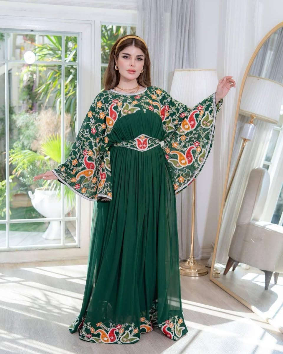 فستان  نسائي موديل تركي خامة شيفون شغل يدوي راقي جدا شرط الفحص 

L. XL.  2XL   

توصيل جميع المحافظات بغداد, العراق


**إذا كنت صاحب هذا الإعلان وتريد حذفه لأي سبب، رجاءا أرسل رسالة إلى الدعم الفني**