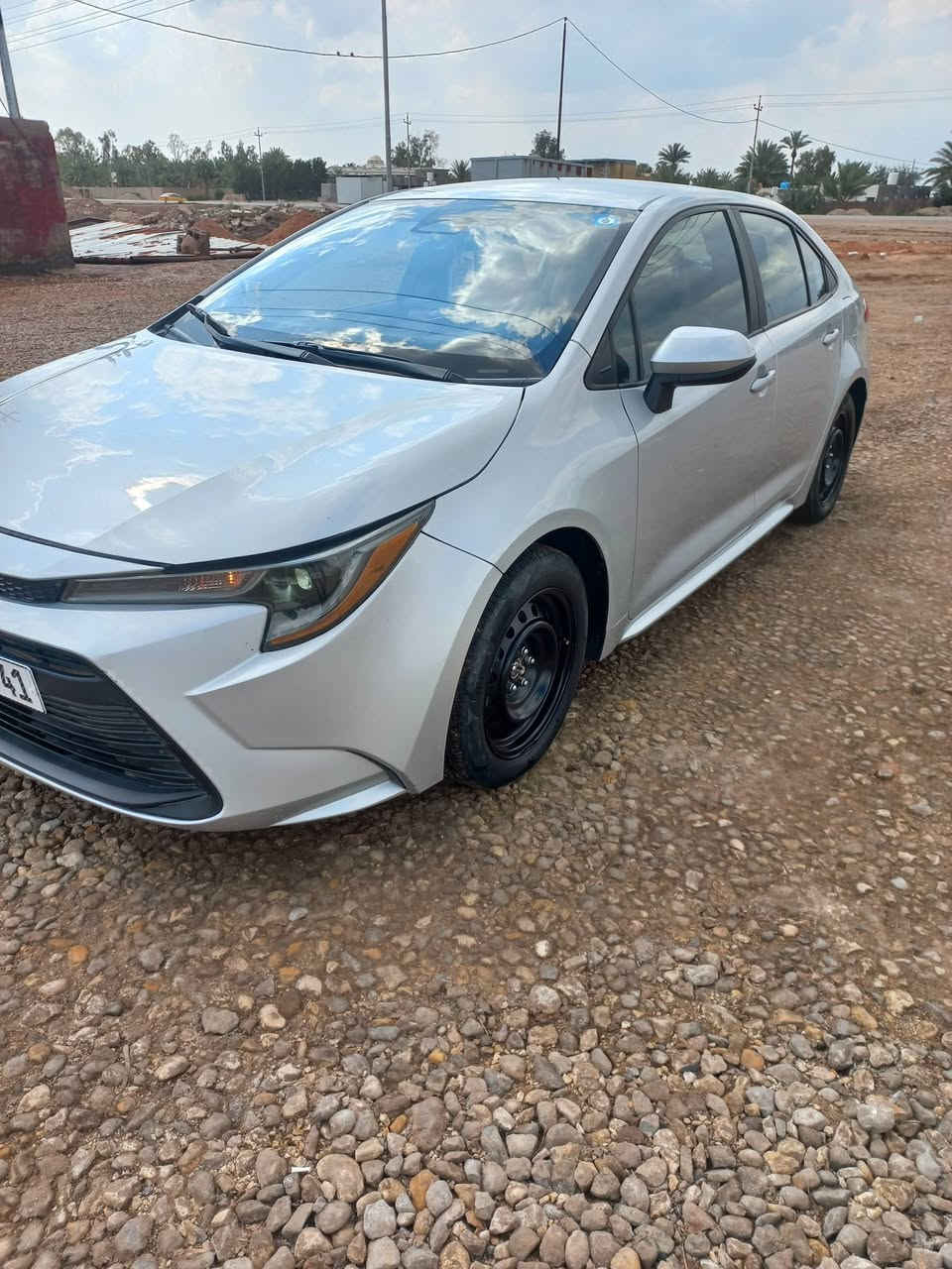 كورلا2023 وارد امريكي حادثها بنيد بدون دواخل مبدل بقطة اصلية نفس اللون مرقم بغداد بسمي تحويل لسيارة مدوشمة وجاهزة مواصفاتLe بانزين فقط السعر144 للستفسار***********
