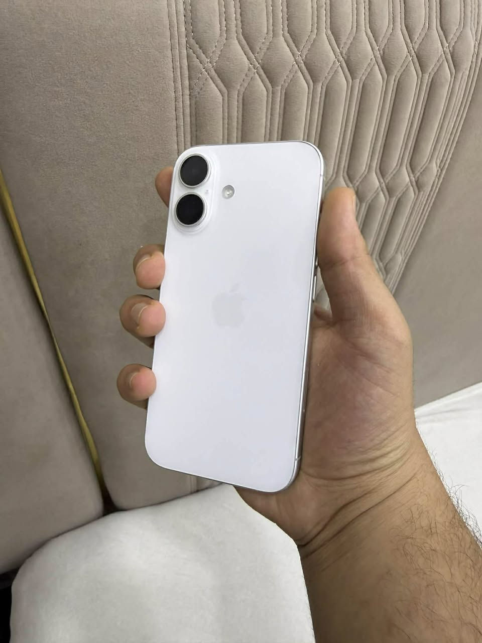 ايفون 16 للبيع لون ابيض بطاريا 97 حيل نضيف مامصلح ابد وتر بروف  شراي خاص يدلل نموذج M مكاني بغداد قيم بل يرضي الله


**إذا كنت صاحب هذا الإعلان وتريد حذفه لأي سبب، رجاءا أرسل رسالة إلى الدعم الفني**