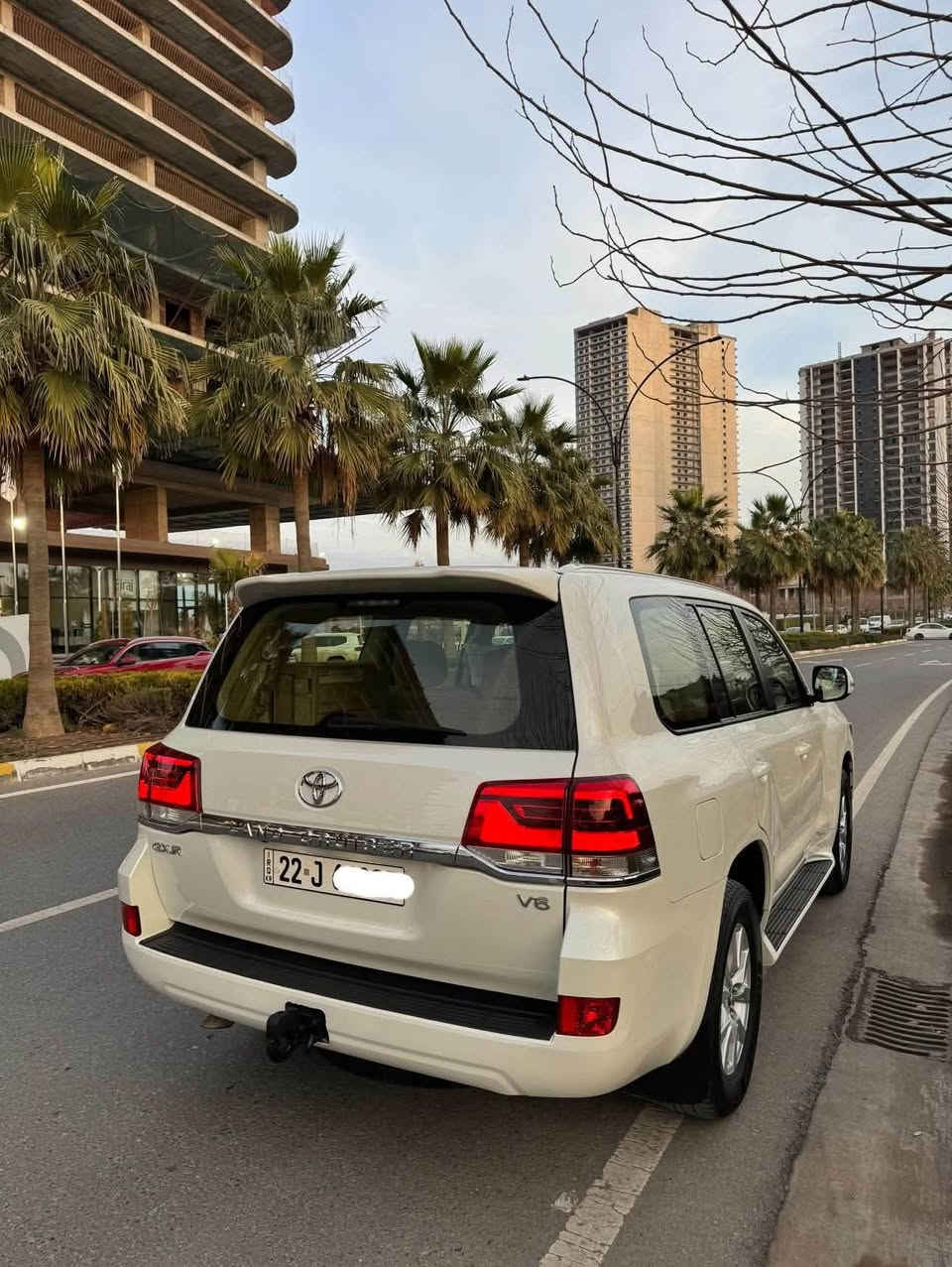 سلام عليكم لاندكرور 🇯🇵2021🇯🇵

سلايت
بصمه 
حساسات أمامي خلفي
فور وويل 
كرسي كهرباء
لايتLED
زنون عالي ناصي
تشغيل عن بعد

ماشيه سياره ٧٧ الف
مكفولة فقط دعاميه صبغ  
الرقم أربيل
باسمي 
سنوية وهزة جديد
مكان السيارة اربيل 

للاستفسار (***********)
