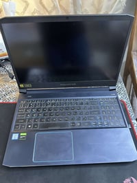 Helios 300 • i7 الجيل التاسع • GTX 1060 6GB