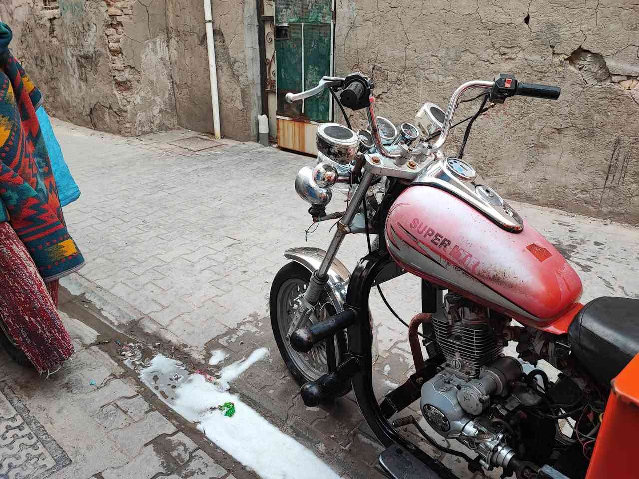 السلام عليكم ستوته ام تي ار ستوته جاهزه كهربائيات كله شغاله شاصي نظيف موديل 18 اوراق ستوته جاهزه السعر مليون 400 وبيه مجال رقم الهاتف *********** وات ساب موجود
