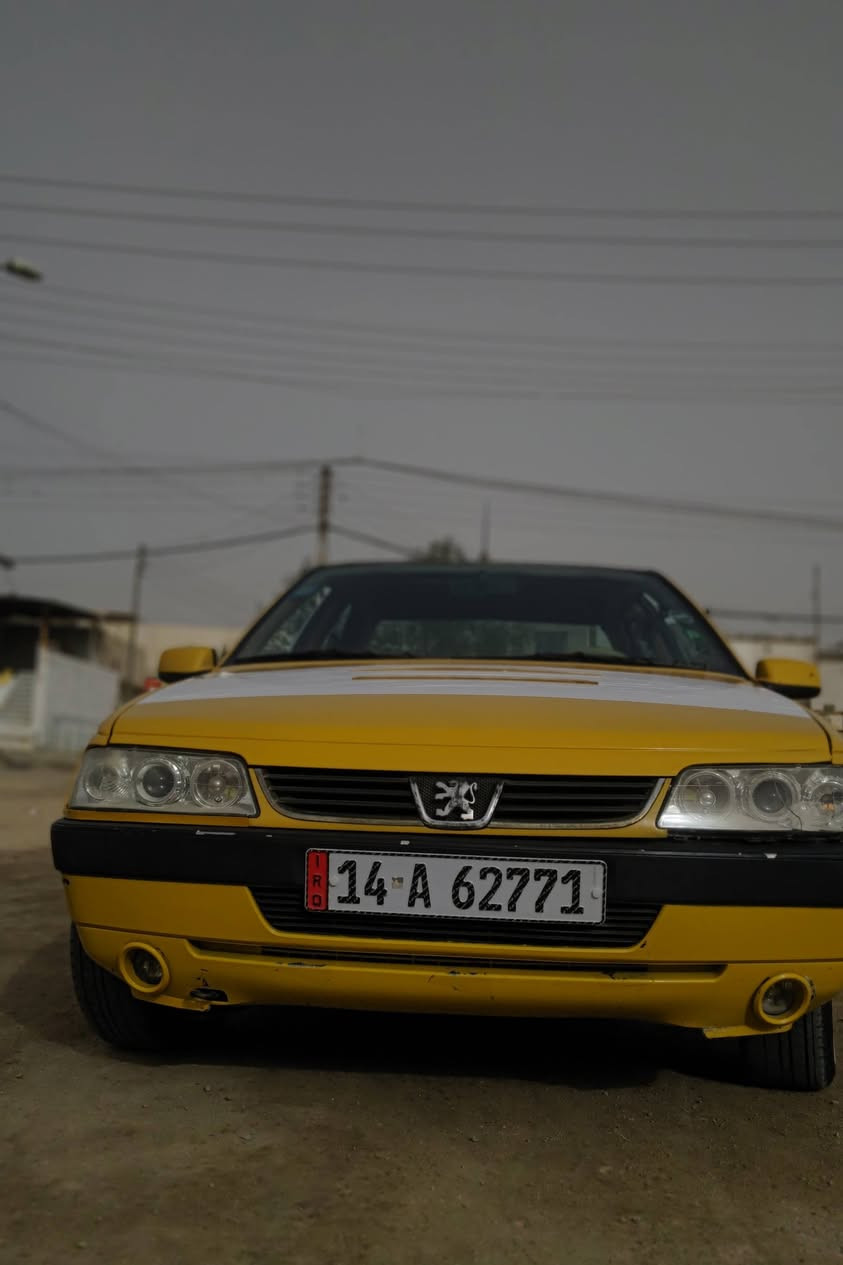 بيع مستعجل  سلام عليكم للبيع سياره بيجو 405. موديل 16 سياره رقم جديد هزه جديده كفاله كير مكينه جدد خير من الله تبريد بس قاز تدفئه السنويه 29البدي ايخبل تجي شوف بعينك أحله من صورهلا لات ملكطهن بس اي ضربه مبيها سياره مكانها البصره كرمت علي السعر 38مجال بصيط كلش ***********
