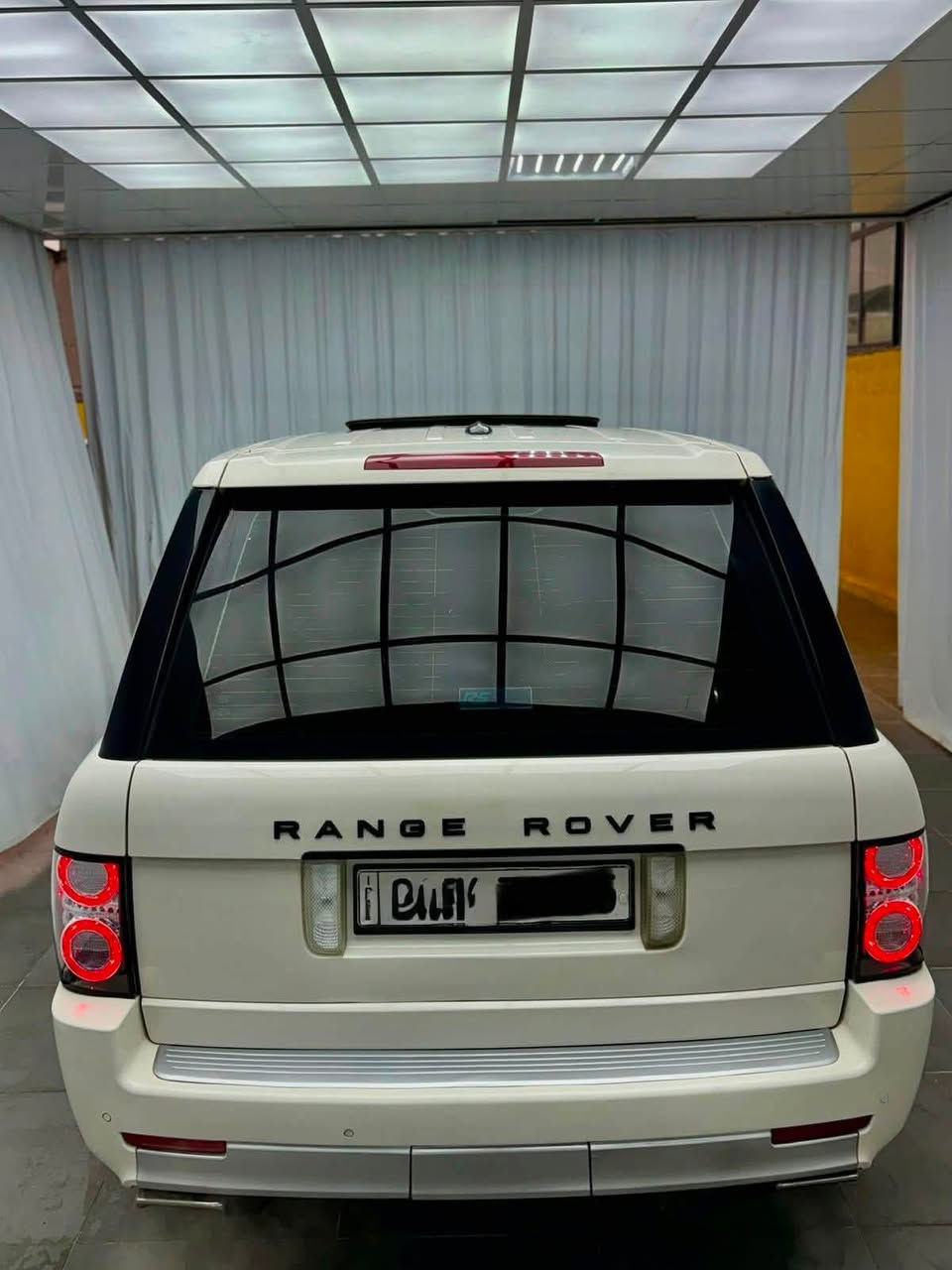 السلام عليكم
للبيع رانج روفر فوك 2010  محرك v8 بدون سوبر خليجي رقم سليمانيه مجدد ماشيه 185 الف ك/م فول مواصفات 
مابيها اي نقص كلشي شغال ، جكات شغاله ، محرك مفتوح 
((موجود ضمن الصور السونار ))
بيها حافة البنيد صبغ فقط 
مكان السياره حله قرب دائرة صحة بابل 
السعر 128 
***********
