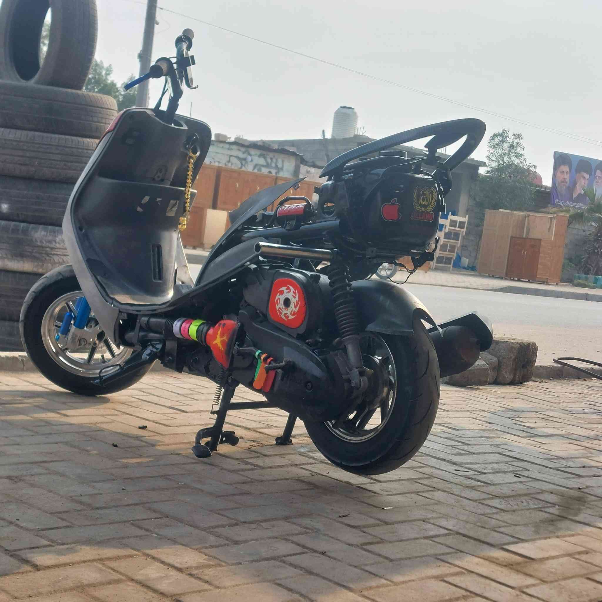 البيع أقره عدل درجه جديد وحلوه جهازه شلعه معدل فول خير من الله سلف هندر لا تبخير لا تنقيص مرتبهة عله ايدي لا تجيني تكلي طيحلي 650 بيهة مجال شكد مجالها 600قفل قفل بصره معقل رقمي ***********
