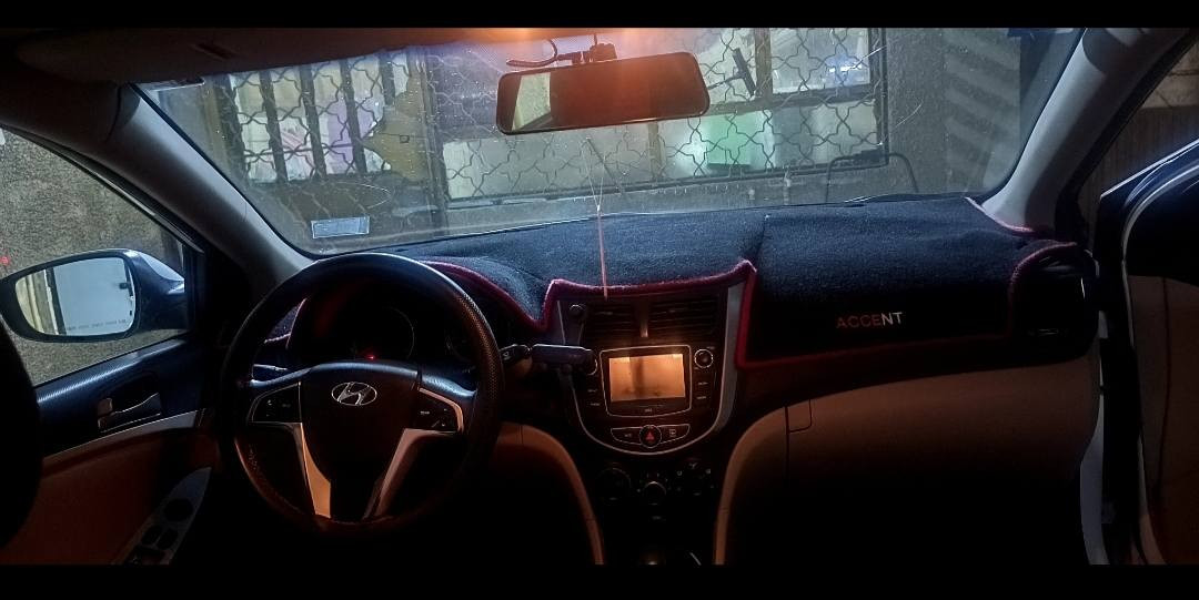 اكسنت 2017
1600 دوش 
كير ومحرك مكفول 
سياره دوشمه جديده بيها داش كام امامي خلفي وتسجيل صوت والسونار بصور اليوم مسوي 
100 $ 
مكان حي الجهاد 
***********
