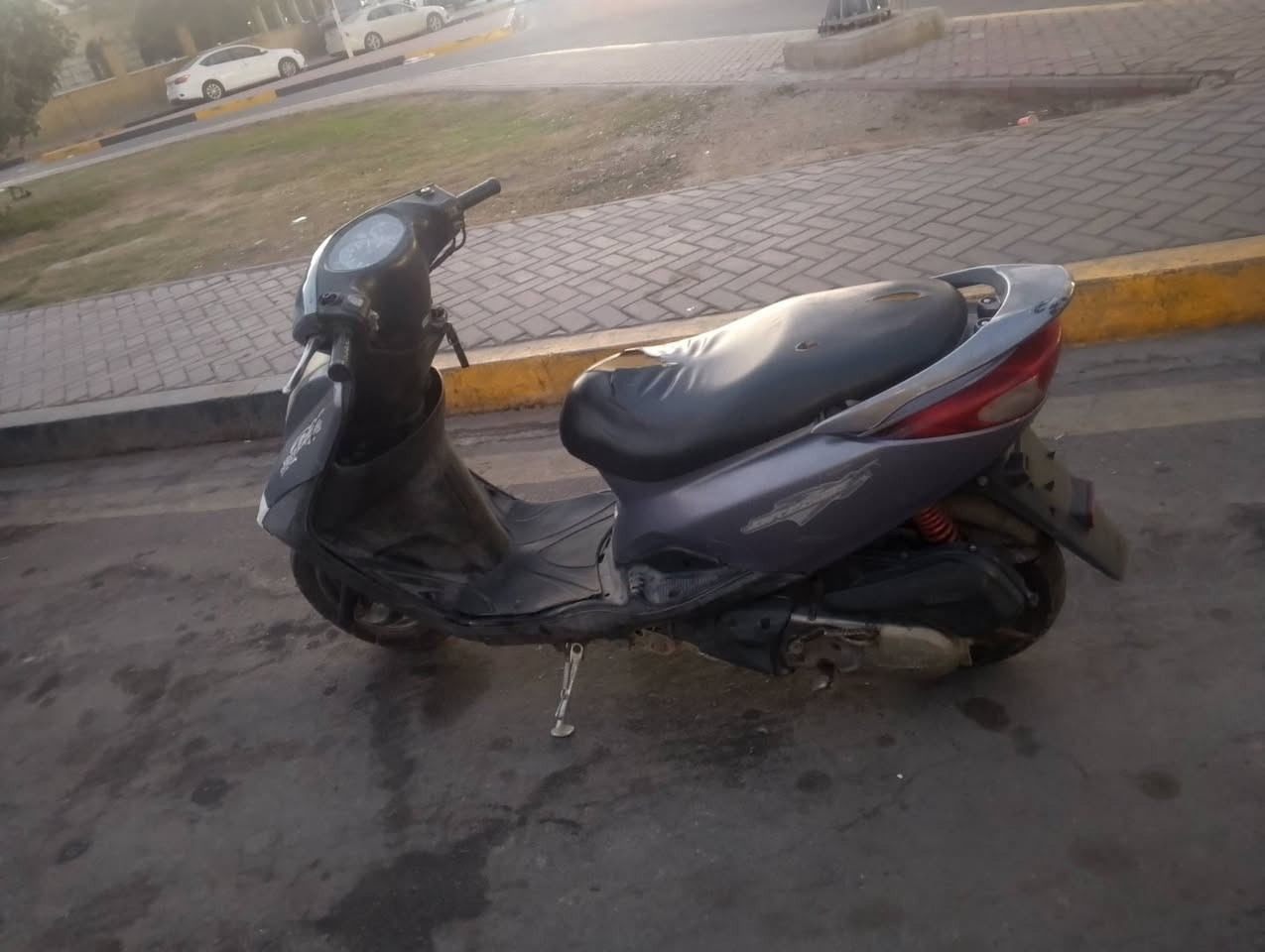 سلام عليكم دراجه بريز نوزل خطين دراجه حلوه ونكره بكل ؤقت كفرات بلاديه مكينه ممفتوحه شلعه ومعدل دراجه حلوه مرتبه عارضه 650وبيه مجال مكاني بغداد الاعظميه ***********
