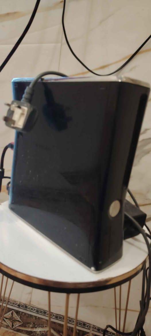 مابي كل عيب يخبل كل العاب بي
للتواصل *********** كركوك, العراق
