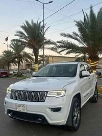 للبيع جيب 2020 خليجي اوفرلاند  مكفوله من الصبغ والتبديل والكير والمحرك...