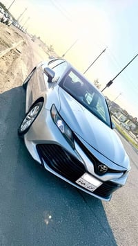 كامري LE • ٢٠١٨ • بدون صبغ