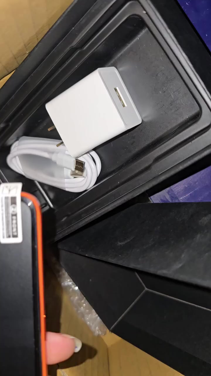 للبيع خاص
مع جميع الملحقات


**إذا كنت صاحب هذا الإعلان وتريد حذفه لأي سبب، رجاءا أرسل رسالة إلى الدعم الفني**