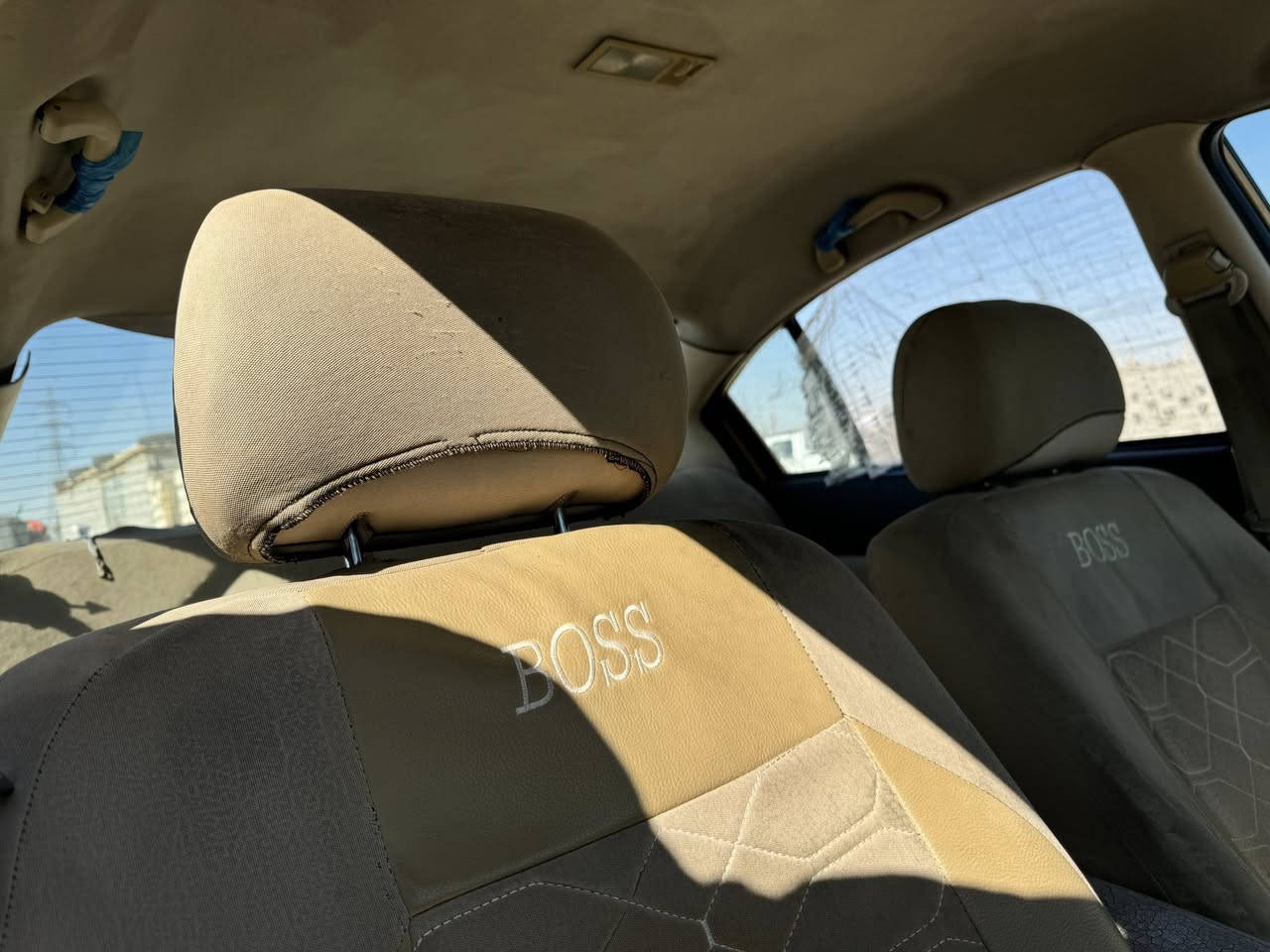 السلام عليكم شيري موديل 2011 مكينه كير بلاديات حداديه نضيفه كهربائيات كلها شغاله  شاشه اندرويد  رقم انبار الماني المكان كربلاء السعر 14 ورقه وبيهه مجال  ‭٠٧٧٢ ٣٧٦ ٠٦٦٢‬
