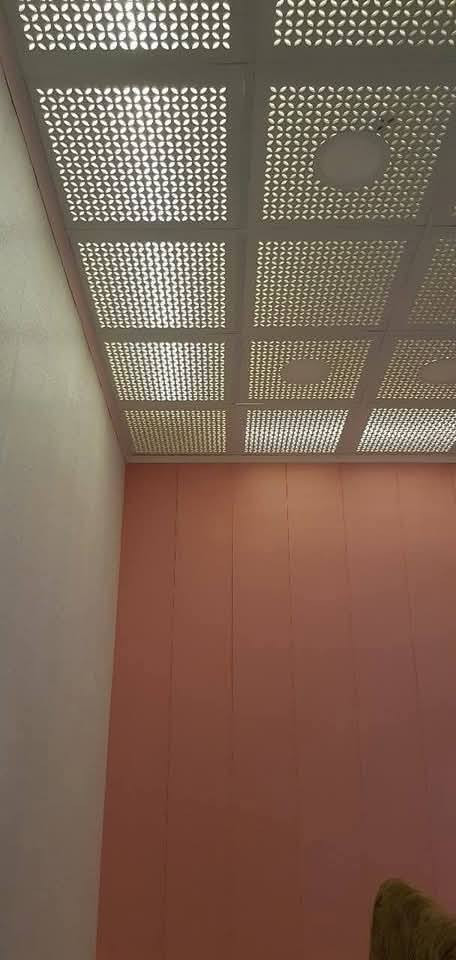 كل ما يخص الديكورات عمل جبسن بورد صبغ  واجهات سقف ثانوي تغليف جدار
واتساب ***********
اتصال ‏. ‪***********‬‏
