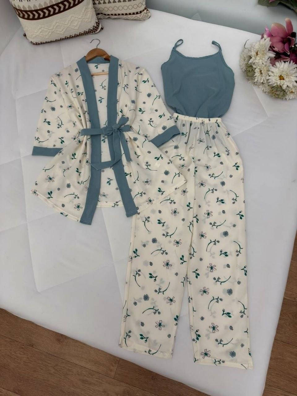 #تراك #ثلاث قطع❤‍🩹
#خامة #فانيل #صيفي
38-40-42-44-46


**إذا كنت صاحب هذا الإعلان وتريد حذفه لأي سبب، رجاءا أرسل رسالة إلى الدعم الفني**