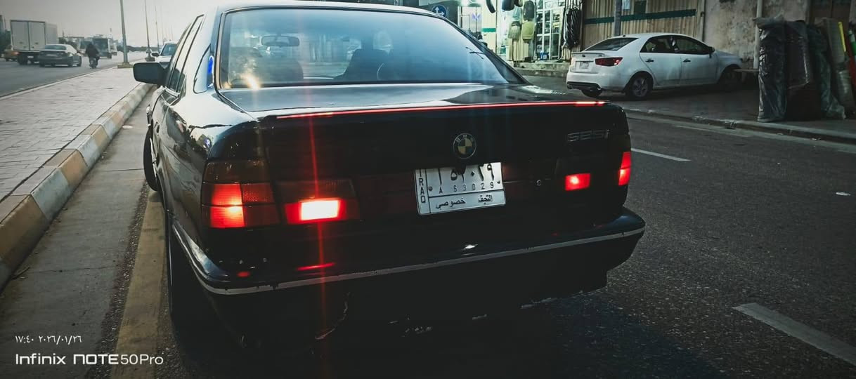 من رخصة الادمن
بي ام 525 موديل 1990 اصل بليته وسنويه
كير عُاَدّيَےّ  مكينه مفتوح 
كير ومكينه كفاله حداديه 80% 
تبريد مفصول رقم نجف داخل اسود ورصاصي شاشه كار بلي
فتحه سقف جام اوتو كشنات كهربائي بيها تكحيل خفيف واضحات بلصور  تريد تحويل وكاله جاهز السعر 50$ وبيها مجال
موجودة داخل كربلاء حي العامل
+964 782 879 6150
