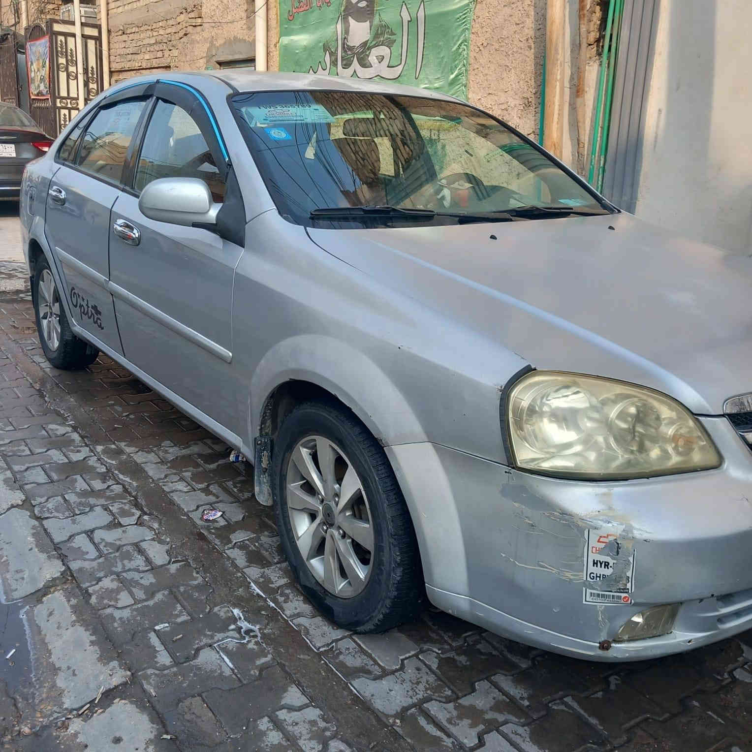 السلام عليكم
سيارة اوبتر 2006 رقم بغداد الماني السيارة باسمي تحويل ثاني يوم السيارة كير ومكينة وتبريد خير من الله السيارة نضيفة كلش السعر 62 وبيهة مجال 
مكاني بغداد الزعفرانية 
رقم تلفوني ***********
