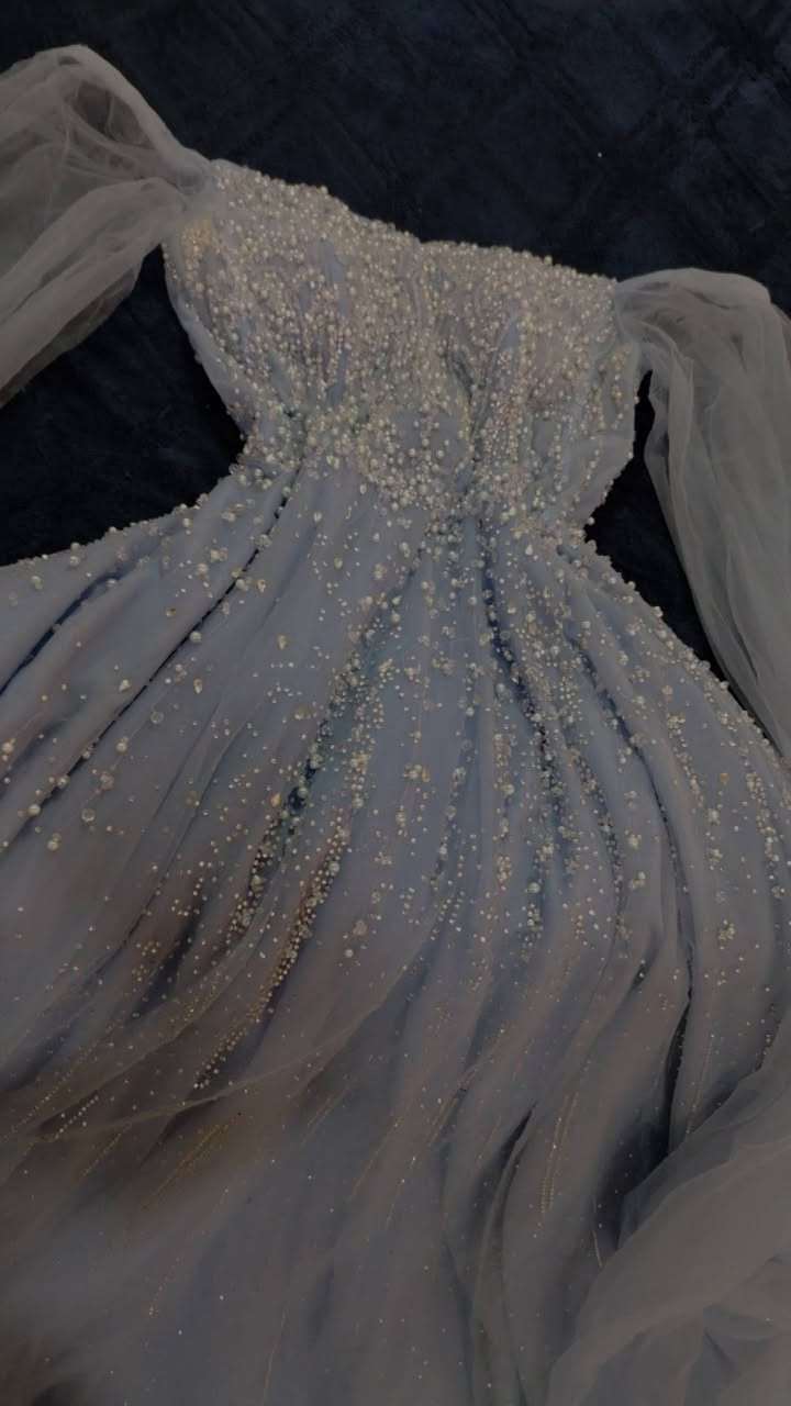 فستان مناسبات بالون السمائي يعني تطلعين سندرلا الحفله قياس يلبس42/44 اشتريته ٢١٠ واريدو ب٧٠ وبي مجال الي تريدو تراسلني خاص


**إذا كنت صاحب هذا الإعلان وتريد حذفه لأي سبب، رجاءا أرسل رسالة إلى الدعم الفني**