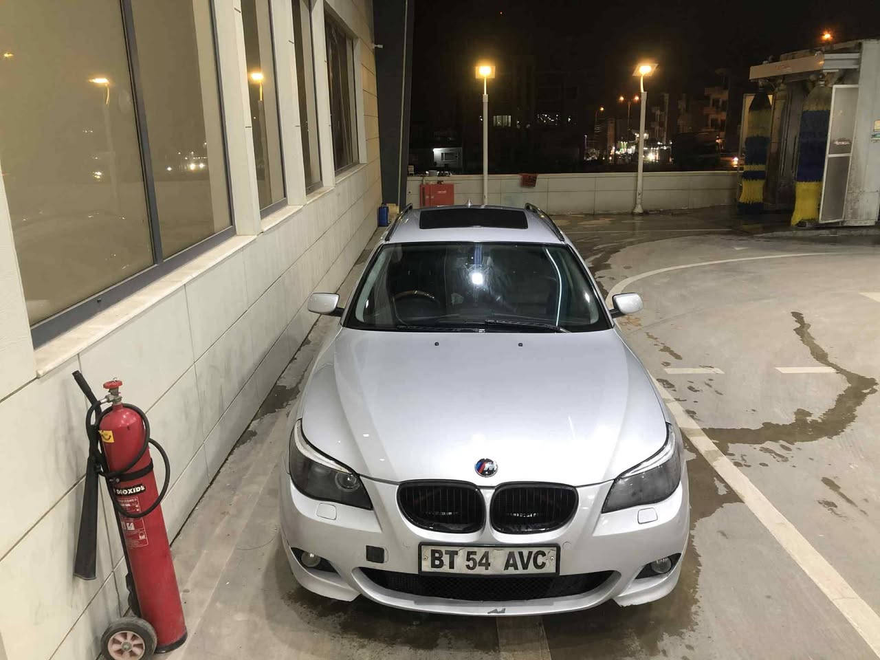 بۆفرۆشتن
BMW E60 2005 
بەریتانی سوکان عەکس 
مەنەفێستە 
فول قەپات مواسەفات 
525i نۆزڵ کورت دەبڵ دیجیتاڵ
مەکینە و گێڕو کارەبای بەشەرت 
تەبرید سارد و گەرم لەسەر سویج 
بۆیاخ سەقو حیزام بەشەرت 
بێ دەعم  پێشو دوای هیچی پێوە نیە 
کوشن جڵد و کارەبا و 12 ئێرباگ 
300 هەزار  هەقیقی ڕۆ یشتوە ناو دەری لۆکە
3 گێڕ  تۆماتیک عادی سپۆرت 
تایەی لۆک پاتری لۆک 
سیعر 43 گەڵاو مەجال 
*********** 
ئەدمین گیان ❤
