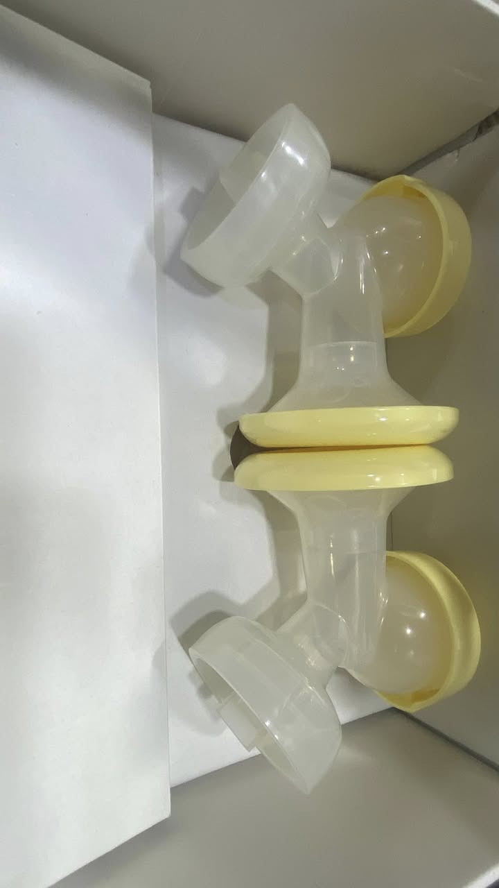 سلام عليكم
ملاطه حليب من ماركه GL 
سحب مزدوج ملحقته كامله بيه عدا سرعات 
سعره 55 ويه توصيل


**إذا كنت صاحب هذا الإعلان وتريد حذفه لأي سبب، رجاءا أرسل رسالة إلى الدعم الفني**