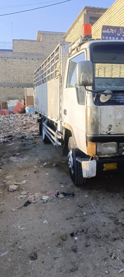 سلام عليكم كنتر عضم اللبيع موديل ٩١ مكينه خير من الله رقم كربلاء مشروع وطني بسمي مسجله شرط تحويل عنوان سياره بغداد سعر٧٥ وبيها مجال رقم تليفون *********** بس شراي يتصل
