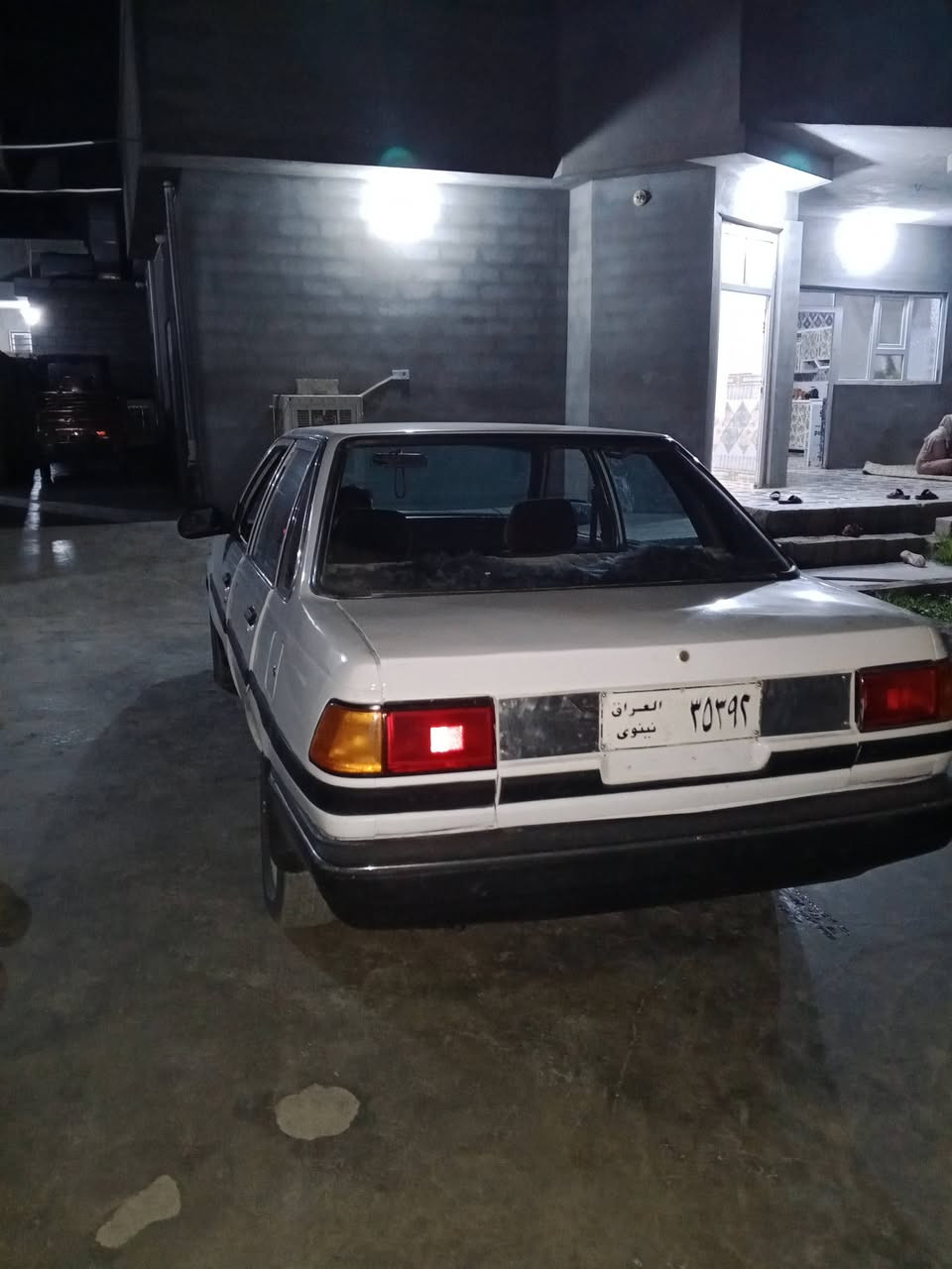 للبيع سياره كورونا قفلها 30 ورق ***********
