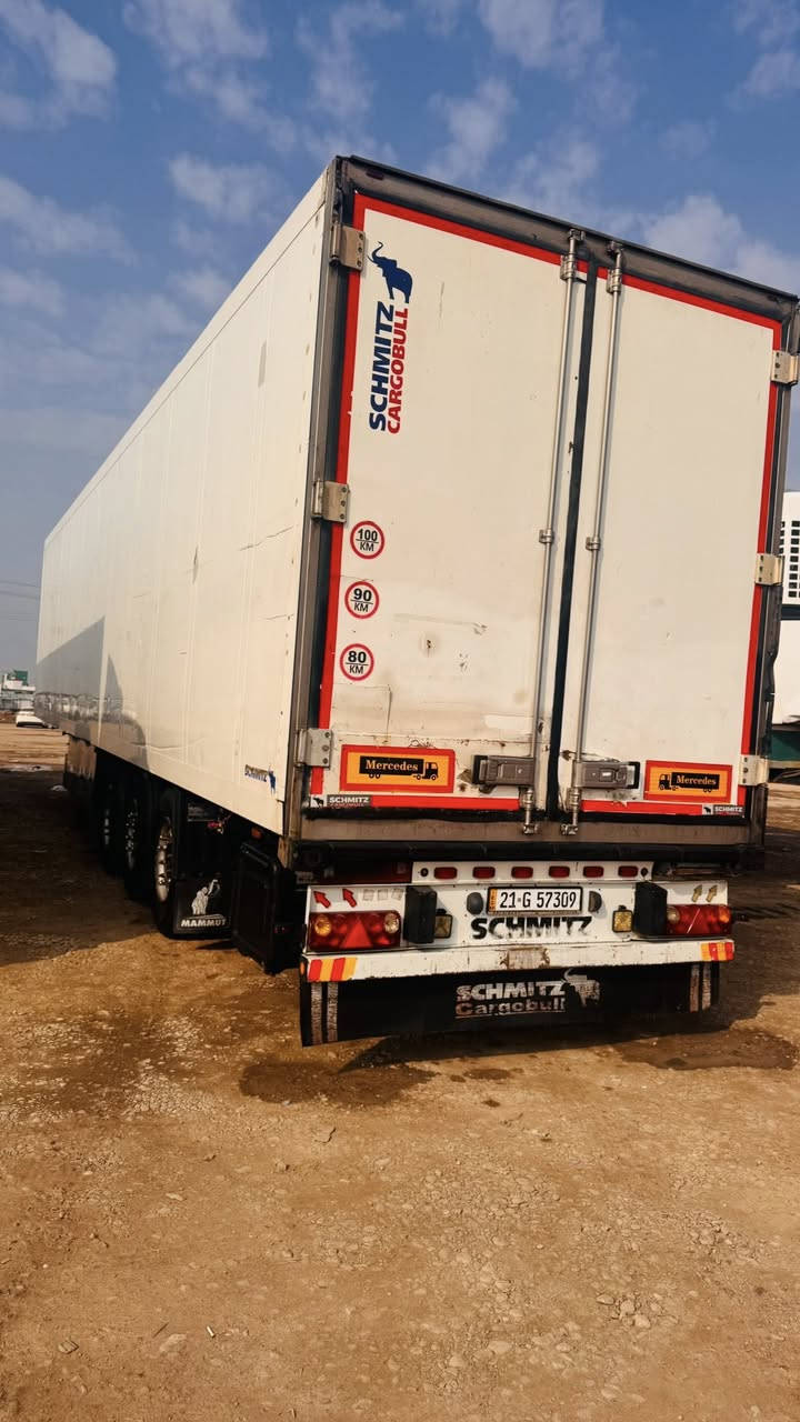 سلام عليكم براد البيع سمك 5مديل 2008رتفاع سندر ***********
