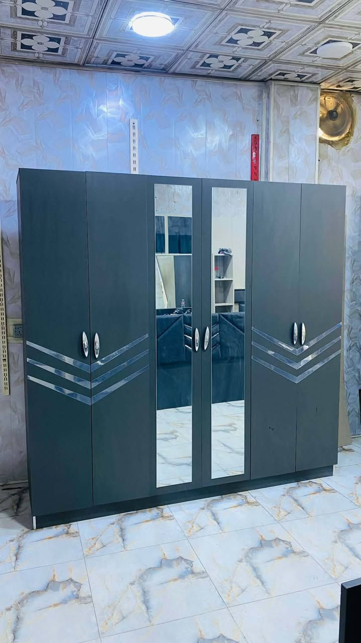 💎💗 غرفة تركي مستخدم
5قطع 
💯 نظافة 95%
🚪 نظام أبواب مرتب
💸 السعر475
🪛 شد مجاني
🚚 نقل مجاني و المحافظات بكروه للاستفسار والحجز اخذ صوره و دزو واتساب فقط و اذا عدكم غرف للبيع دزولي أخذ.***********
