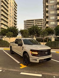 F150 XLT • ٣.٥ هايبرد • ٢٥٠٠٠ كم