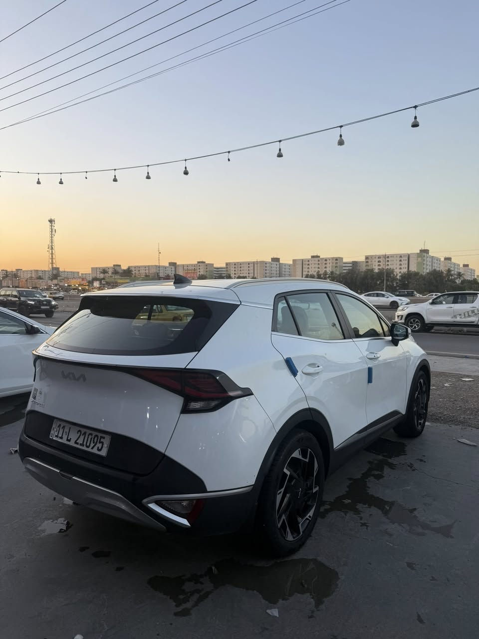 سبورتج 2024 رقم بغداد بأسمي تحويل ثاني يوم
خليجي مكفوله كفاله عامه من كلشي
 
ماشيه 50 الف 

فول الفول عده لقماره حديد

تحتوي على بصمتين 

بصمه تشغيل عن بعد

صندوق كهرباء

رادارات جانبيه حساس امامي خلفي

مري شفط

كراسي كهرباء

كشنات تدفئه شاشه متصل كامره خلفيه هندبريك بصمه

سبير منازل تبريد قطعتين شفتات ستيرن السياره من داخل نضيفه جداً مغلفه من جوه بيبان 

للاستفسار  ***********

السعر 219 بيها مجال 

مكان السياره بغداد
