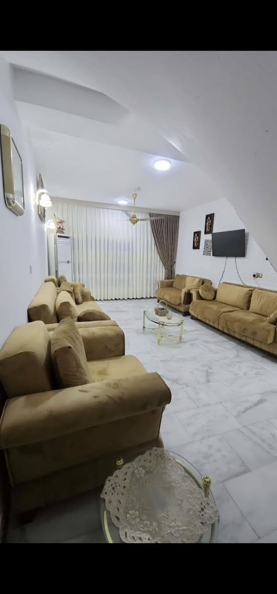 السلام عليكم تخم للبيع نوع تركي كلش نظيف جدا المكان خله المركز الاستفسار الاتصال على  ***********
