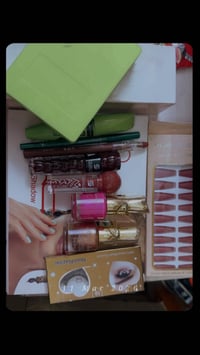 بكج • عرض • مكياج