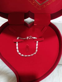 فضة ٩٢٥ • ٤ سوارت ٣ زنجيل • ٤٧ غم