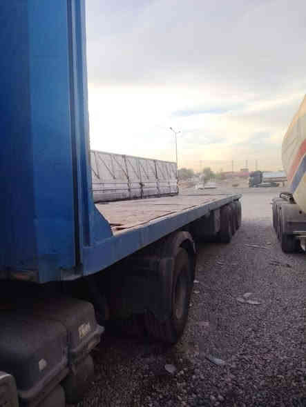 عربانه اوربيه للبيع اربع دنكير دبل تاير ماكن كركوك ***********
