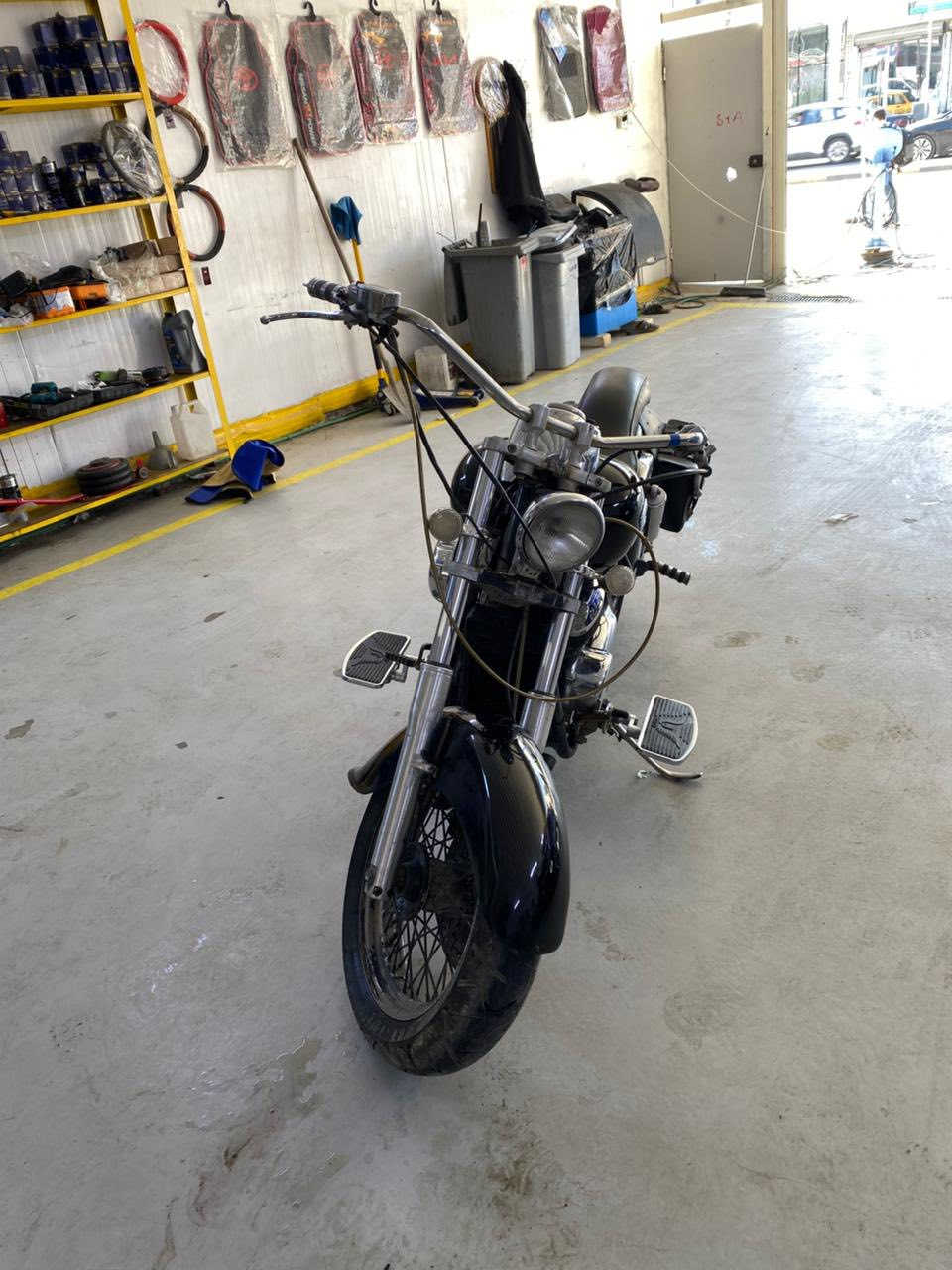 السلام عليكم
 هوندا شادو
مكينة 400cc
موديل 1997
المكينة مكفولة
ادامه زنجيل جديد
وتنظيف كابريترات
وتبديل بلكات
وتنظيم كهربائيات 
صبغ عام 
قبل شهر

14$ وبيها مجال للطيبين


**إذا كنت صاحب هذا الإعلان وتريد حذفه لأي سبب، رجاءا أرسل رسالة إلى الدعم الفني**